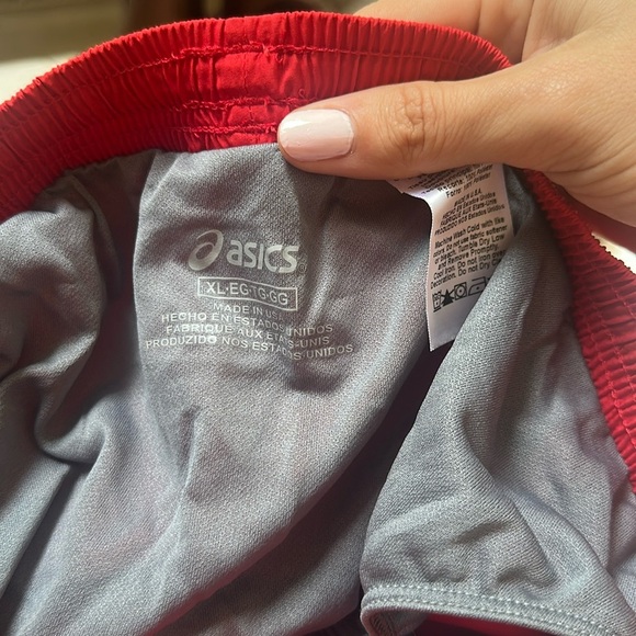 🏃♀️🆕 ASICS Women's Wicked Short red /white size XL (lined with brief) - Picture 7 of 8